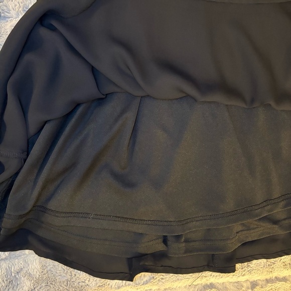 Medium Forever 21 Black Chiffon Mini Dress Sequin Top Keyhole Cutout - Picture 4 of 11